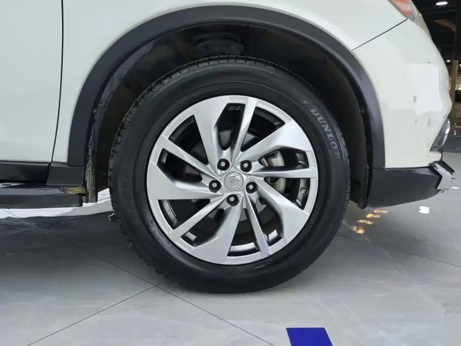 Nissan X-Trail — миниатюра 6