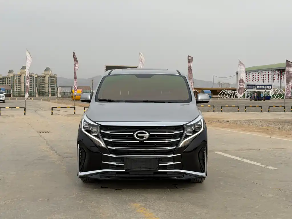GAC TRUMPCHI M8