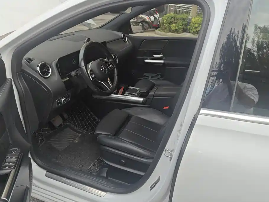Mercedes-Benz B-Class — миниатюра 9