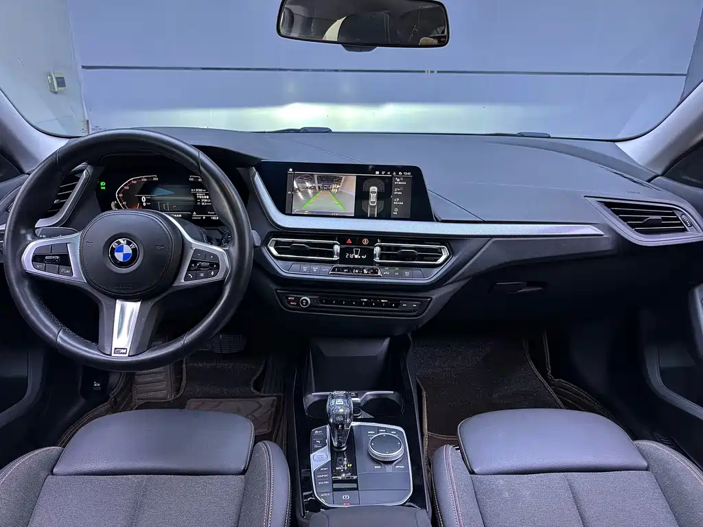 BMW 2 Series (Import) — миниатюра 7