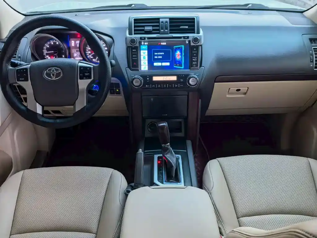 Toyota Prado (Import) — миниатюра 7