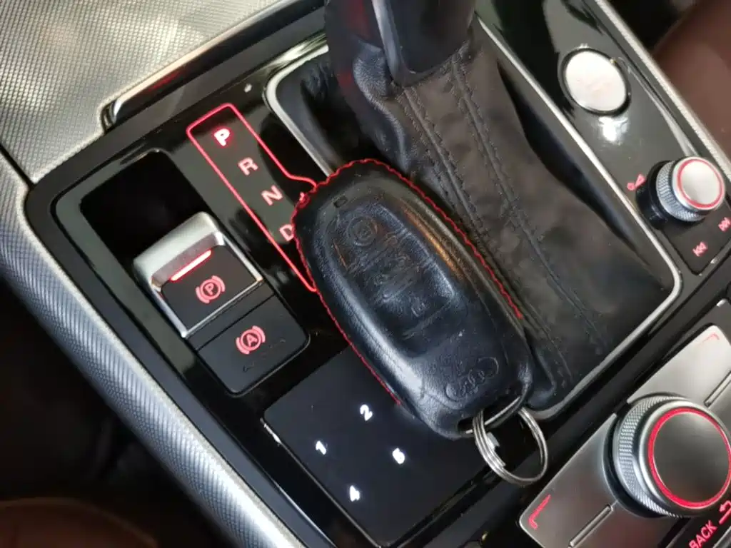 Audi A6L — миниатюра 13