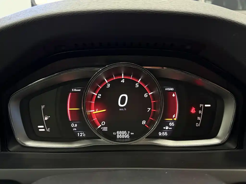 VOLVO S60 PLUG IN HYBRID