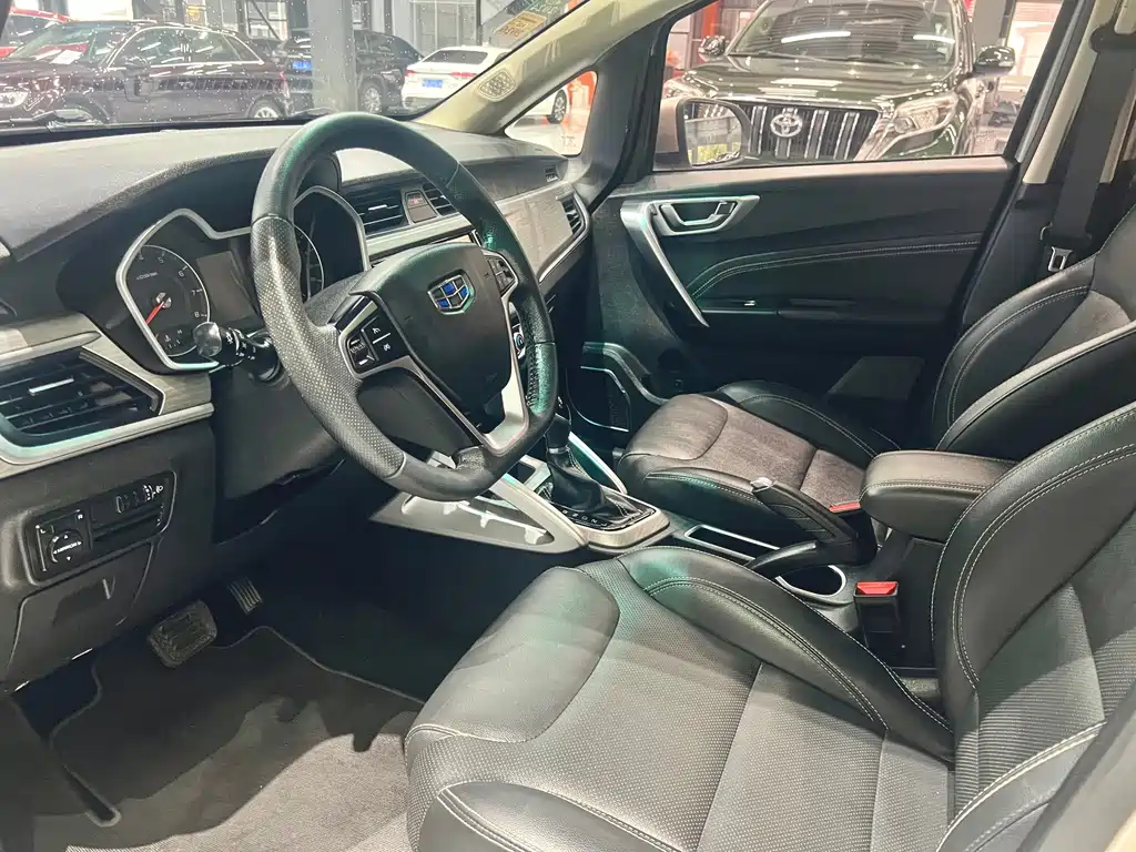 Geely Vision X3 — миниатюра 4