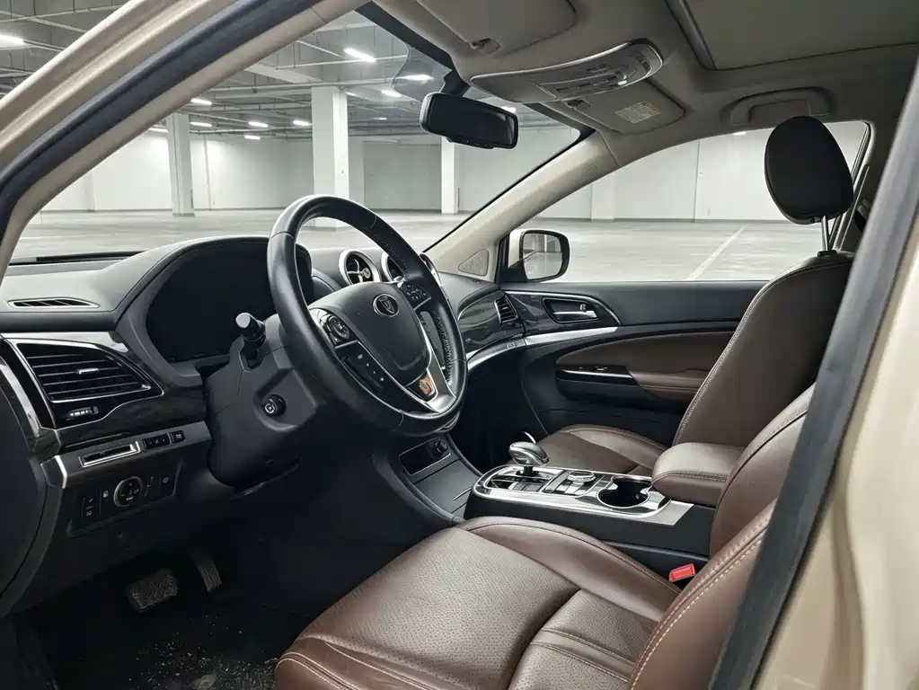 BYD Tang New Energy — миниатюра 7