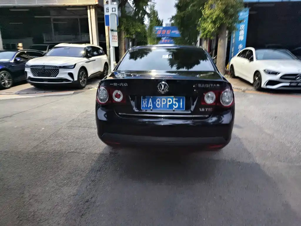 Volkswagen Sagitar — миниатюра 6