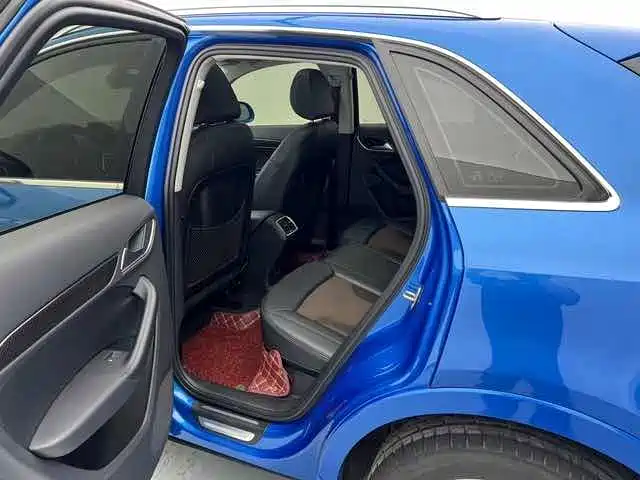 Audi Q3 — миниатюра 11