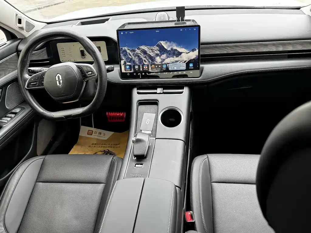 AITO Wenjie AITO M5 — миниатюра 9