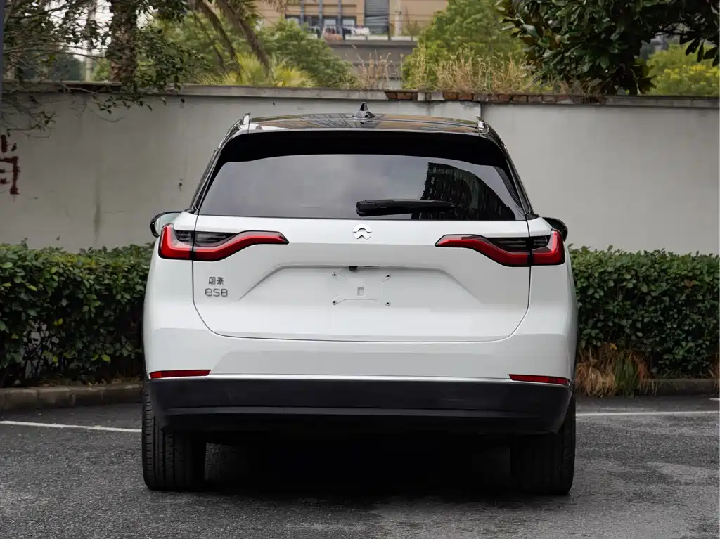 NIO NIO ES8