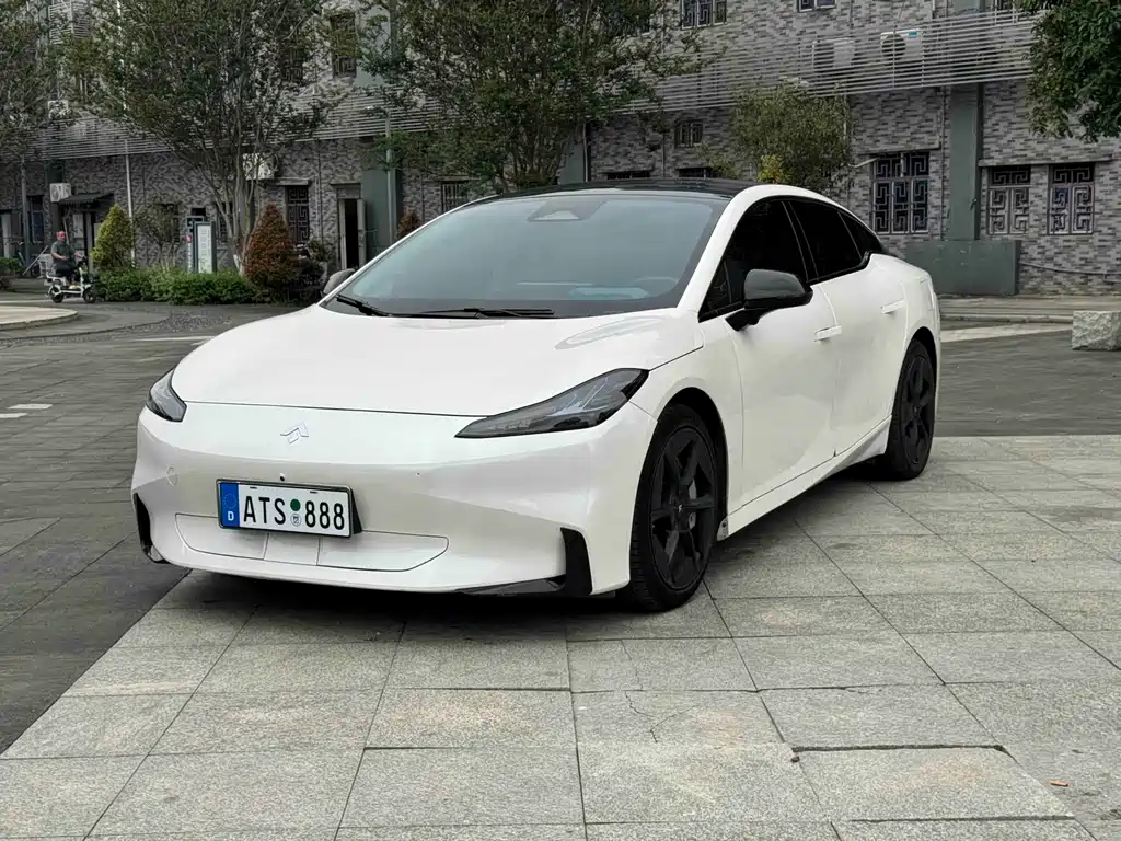 Hyper GT 2024