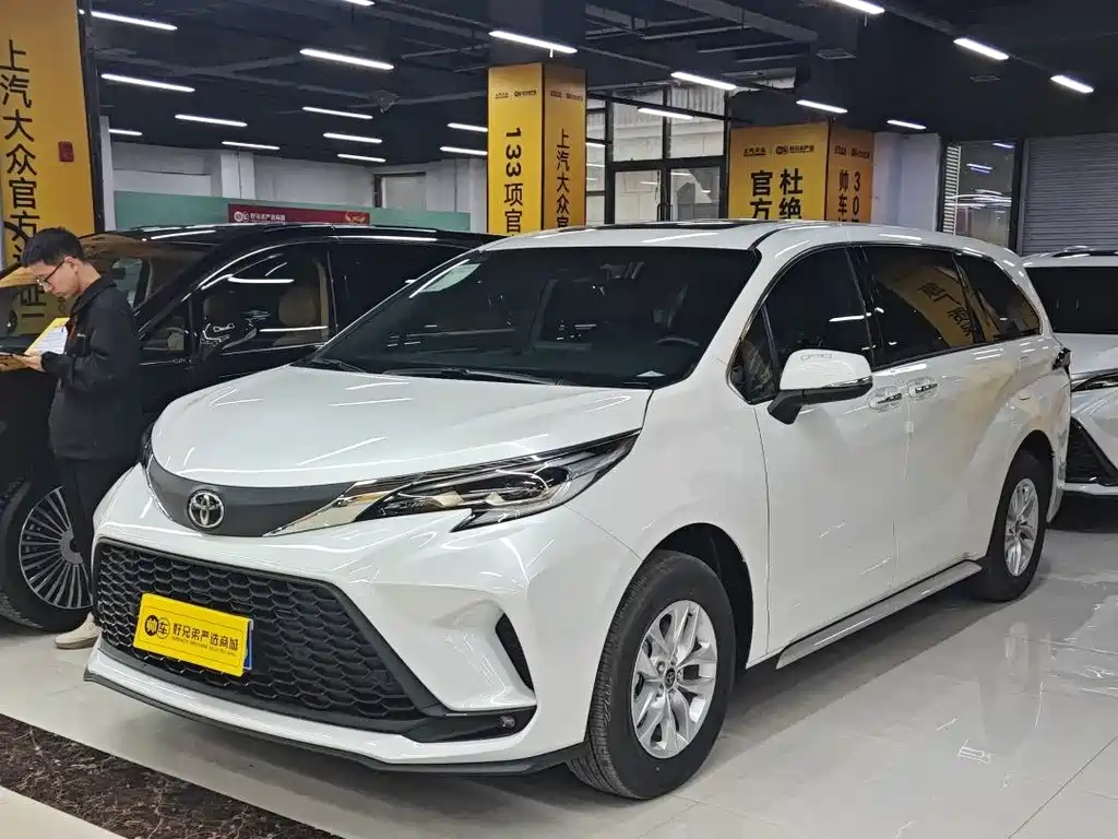 TOYOTA GREVIA