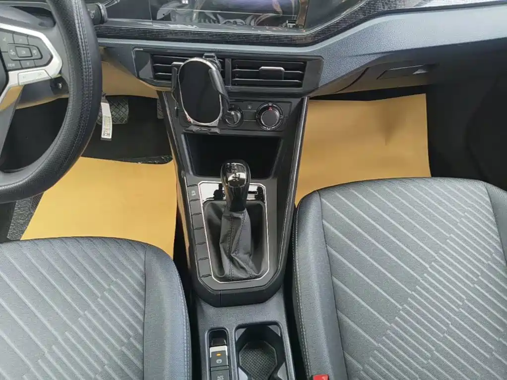 Volkswagen Lavida — миниатюра 14