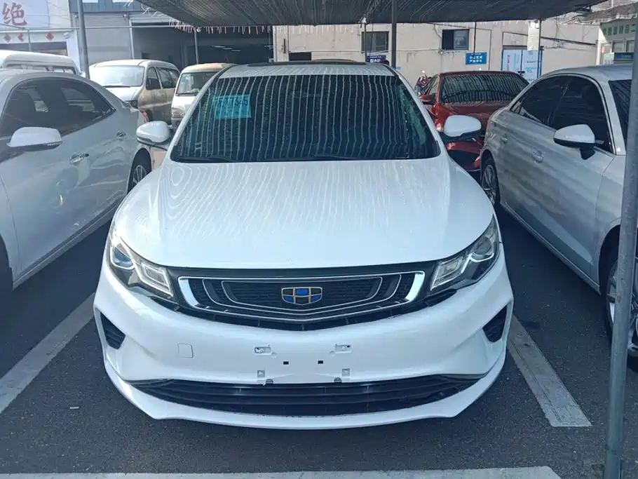 Geely Emgrand GL — миниатюра 2