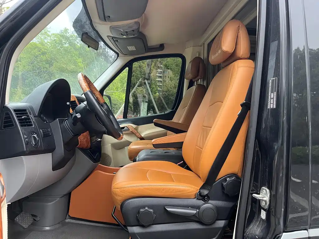 Mercedes-Benz Sprinter — миниатюра 15