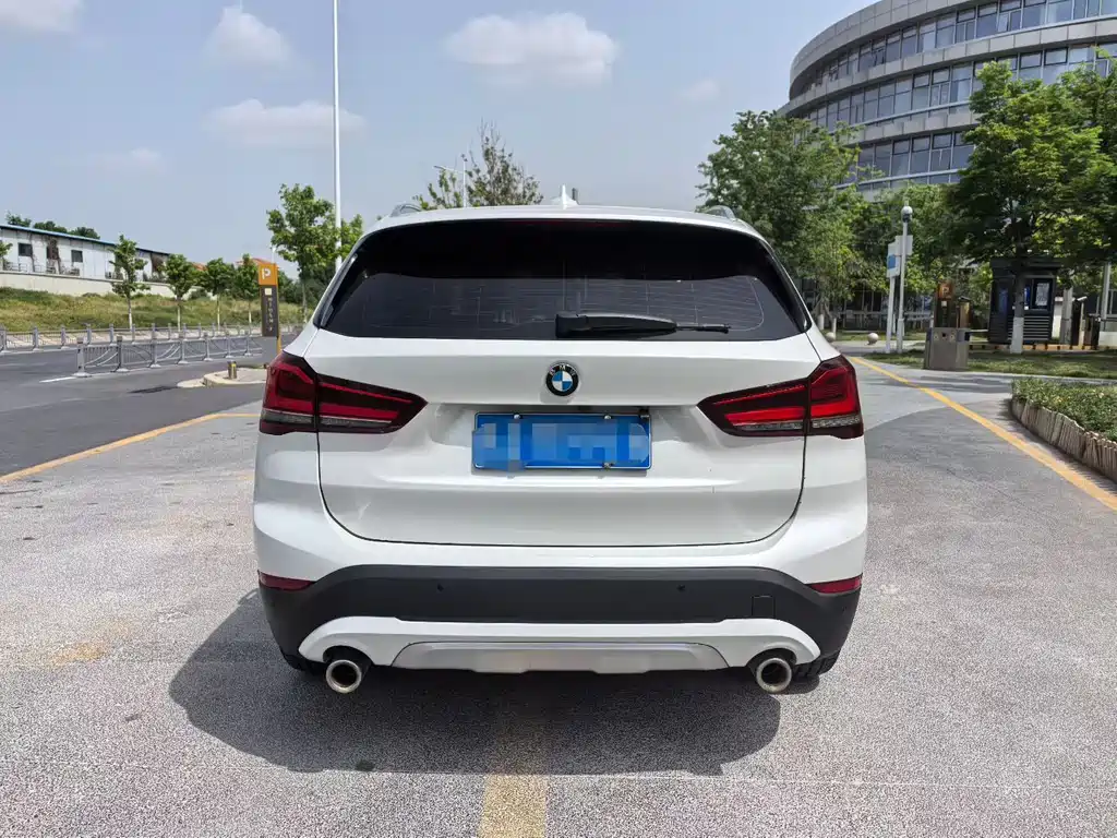 BMW X1 — миниатюра 8