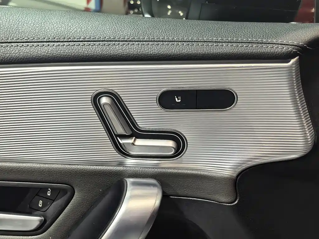 Mercedes-Benz A-Class AMG — миниатюра 8