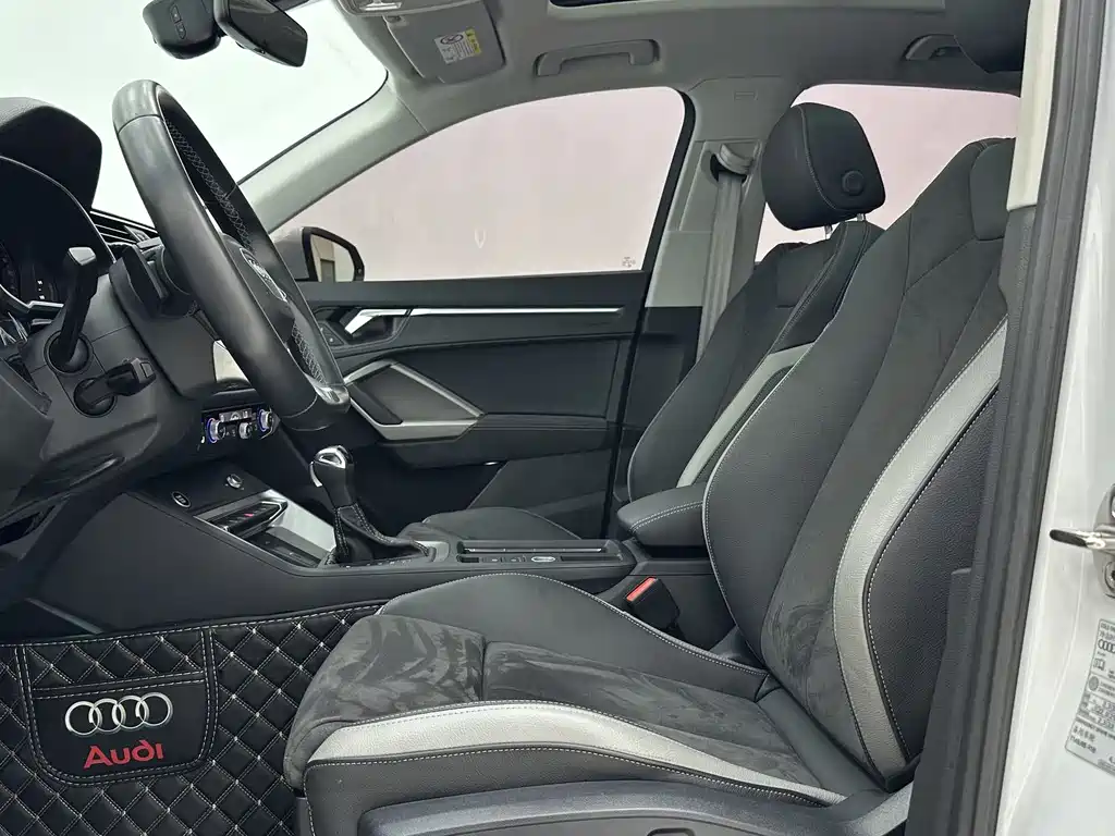 Audi Q3 2022 35 TFSI Fashion