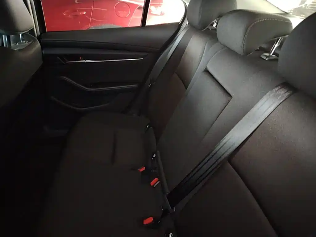 Mazda 3 Axela — миниатюра 17