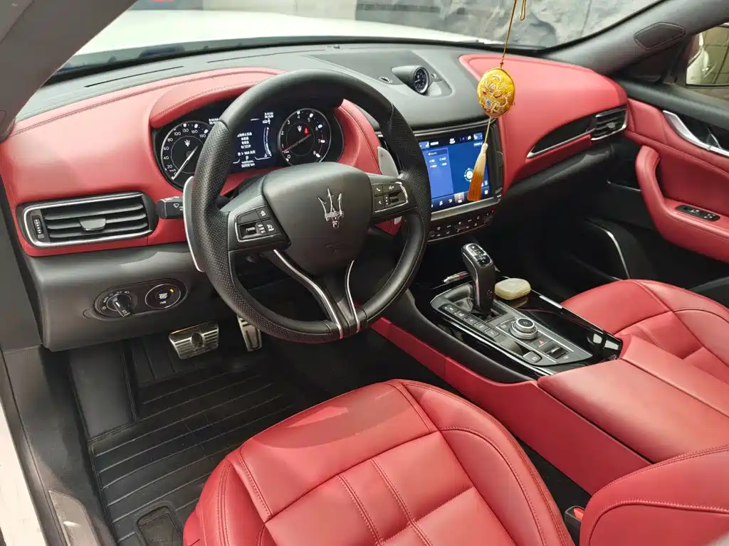 Maserati Levante — миниатюра 6