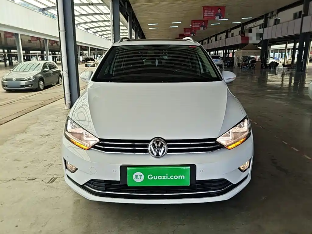 Volkswagen Golf Sportsvan — миниатюра 3