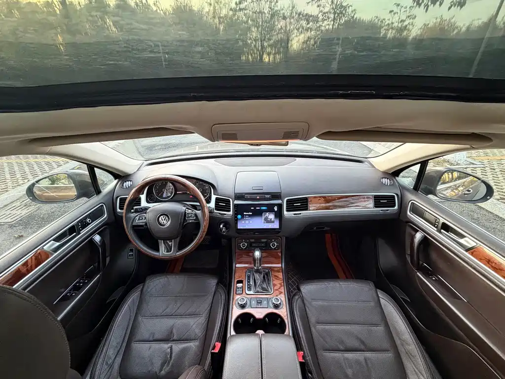Volkswagen Touareg — миниатюра 9