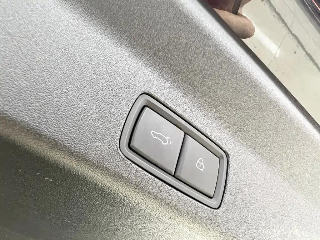 Li Auto Li L9 — миниатюра 22