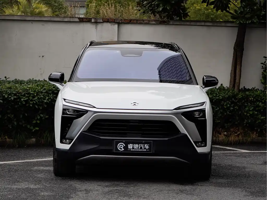 NIO NIO ES8