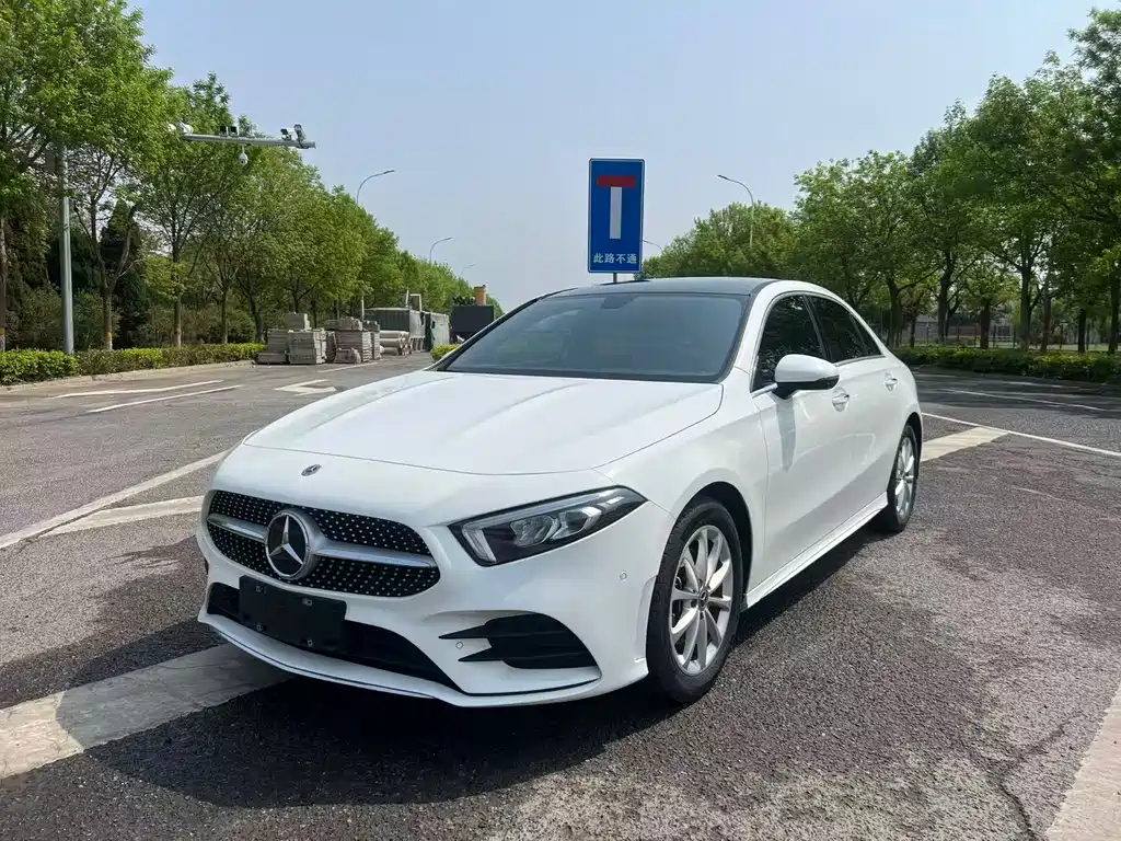 Mercedes-Benz A-Class 2022
