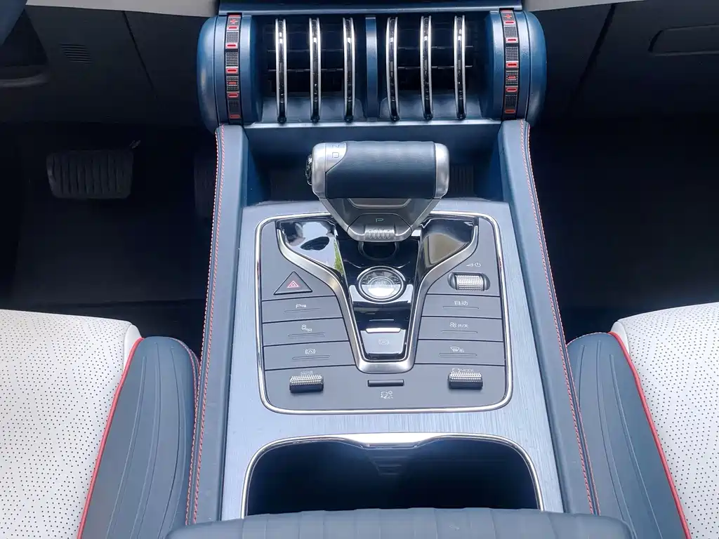BYD Yuan Plus — миниатюра 17