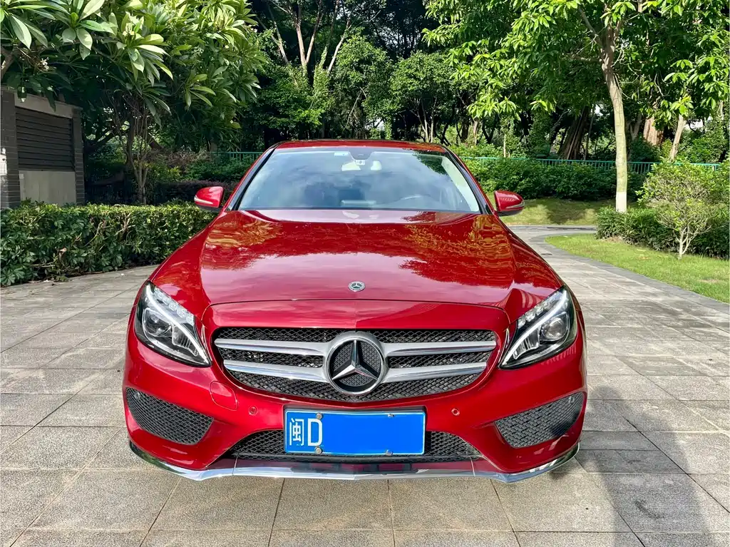 Mercedes-Benz C-Class — миниатюра 2
