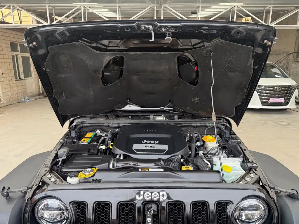 Jeep Wrangler — миниатюра 19