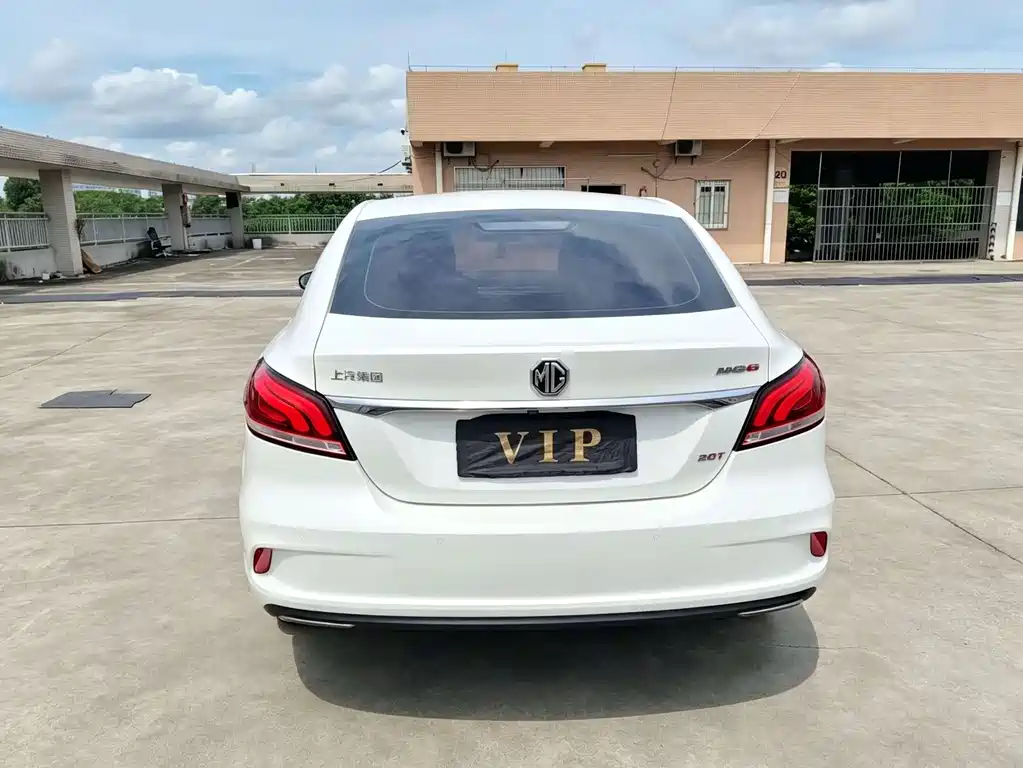 MG MG6 — миниатюра 8
