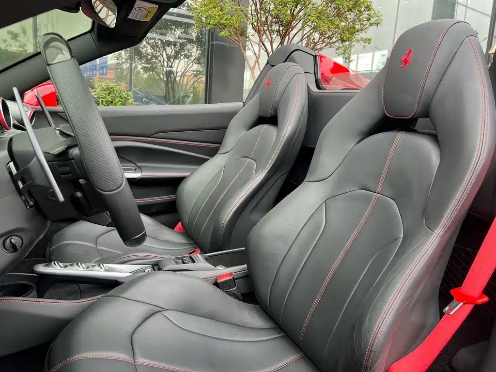 Ferrari F8 2020 Spider 3.9T V8