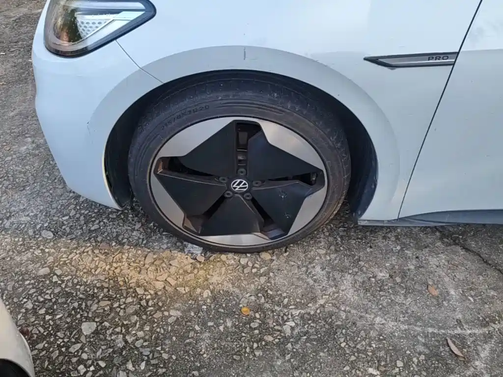 Volkswagen ID.3 — миниатюра 23