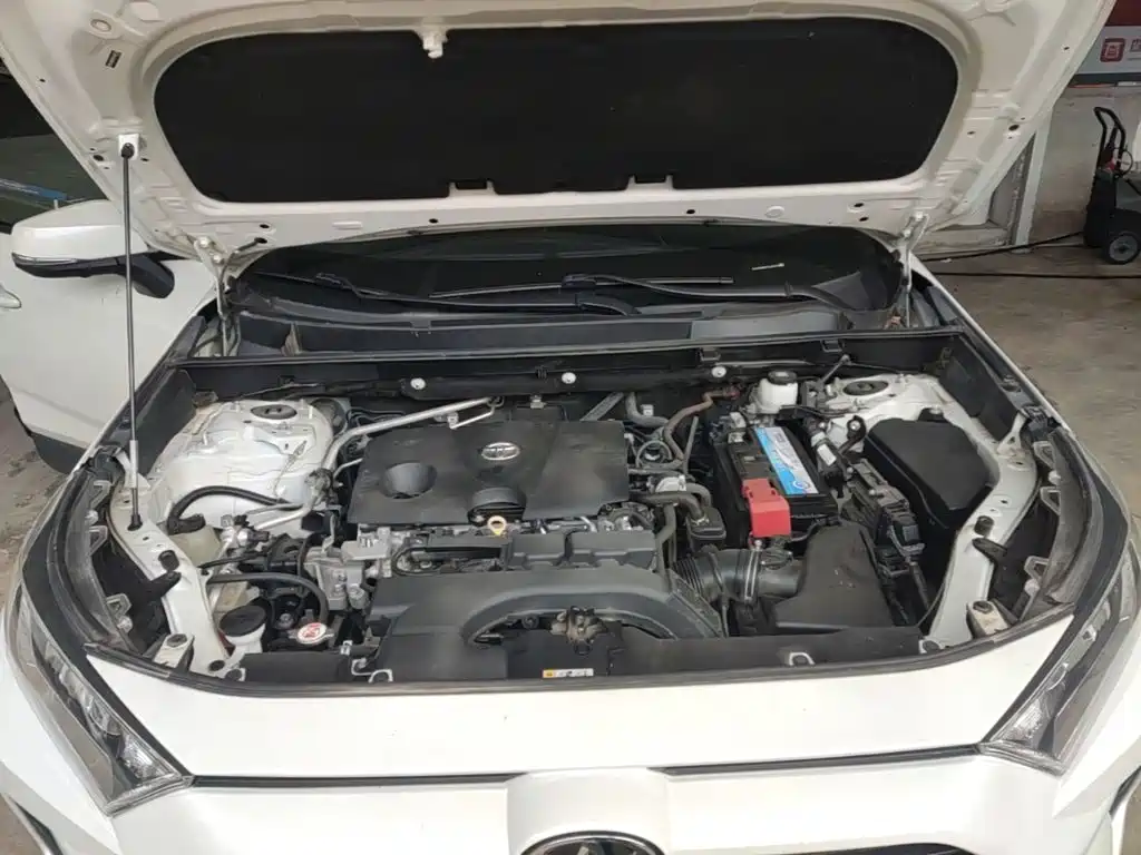 Toyota RAV4 — миниатюра 20