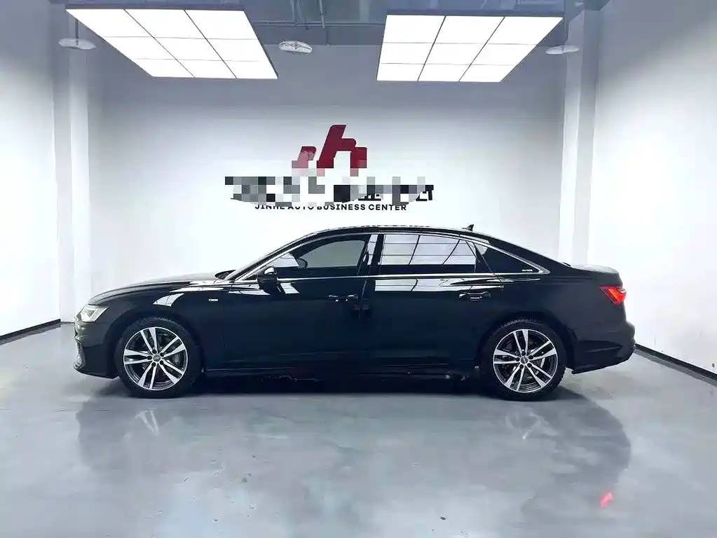 Audi A6L — миниатюра 8