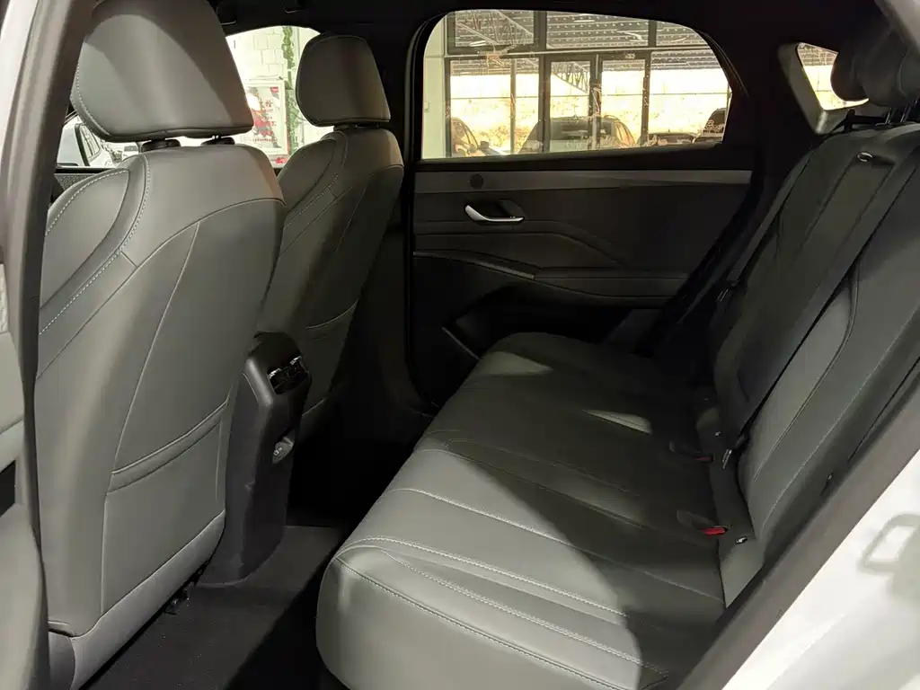 BYD Qin PLUS — миниатюра 8