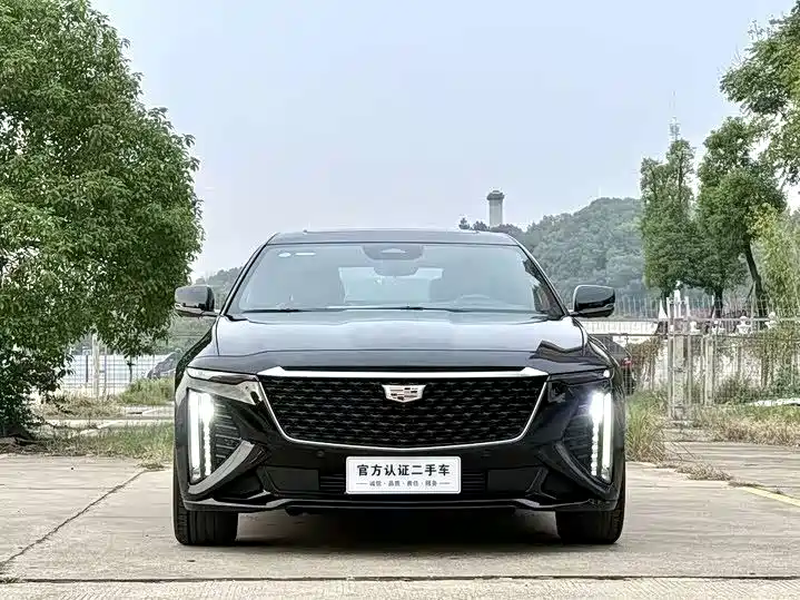 Cadillac CT6 2023