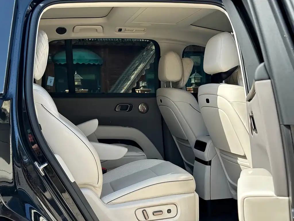 Li Auto Li i8 — миниатюра 17