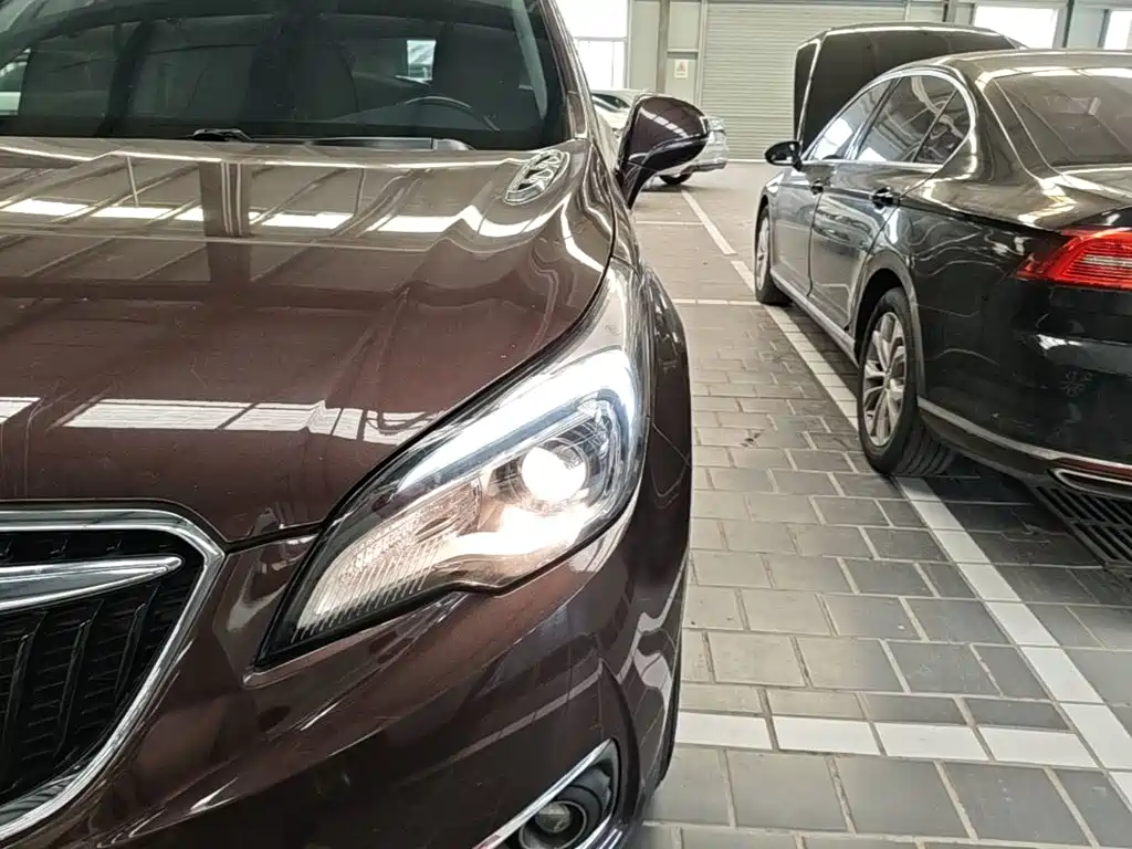 Buick Envision Plus — миниатюра 24