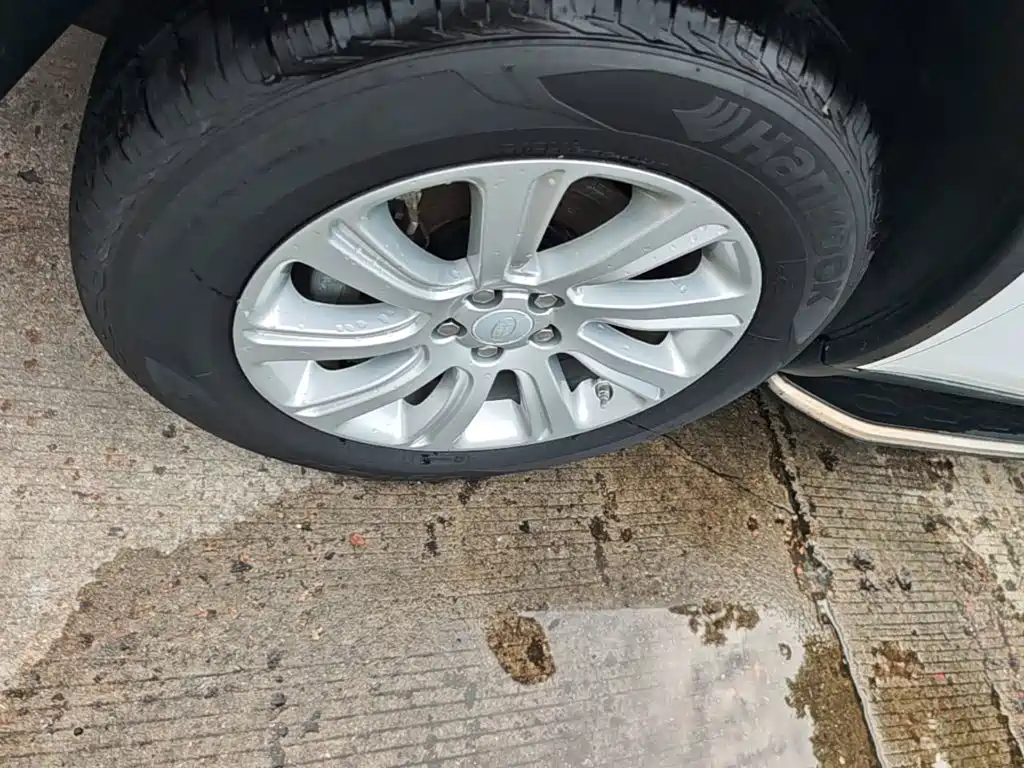 Land Rover Discovery Sport — миниатюра 23