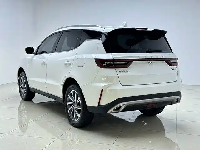 Geely Vision X6 — миниатюра 5