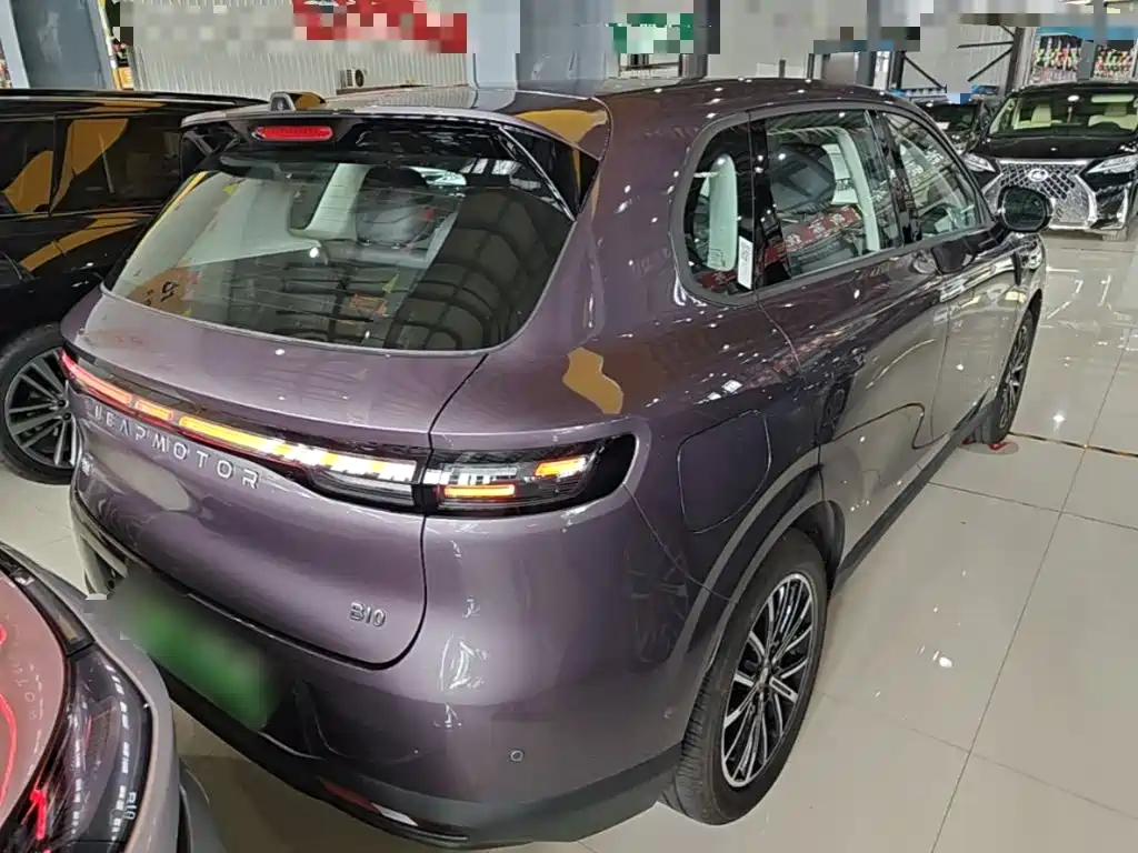 Leapmotor Leapmotor B10 — миниатюра 7
