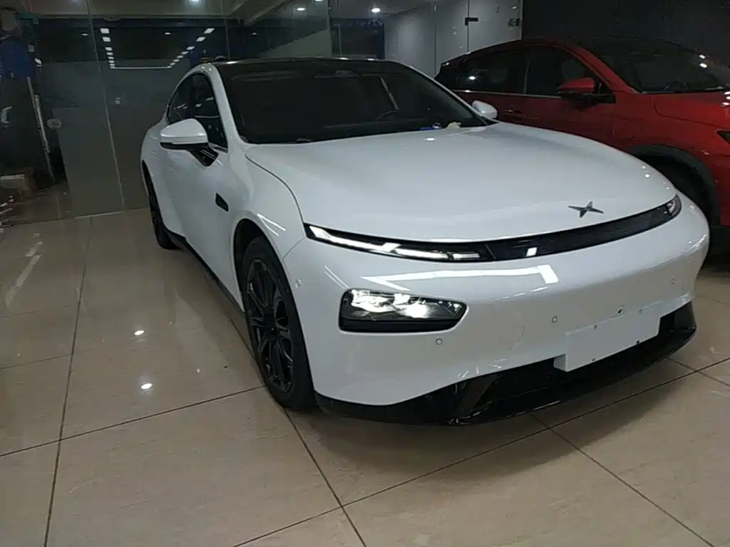 XPeng P7 — миниатюра 4