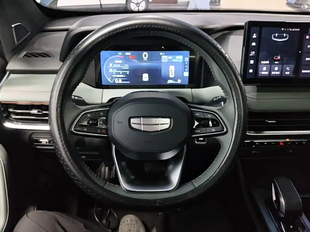 Geely Haoyue L — миниатюра 7