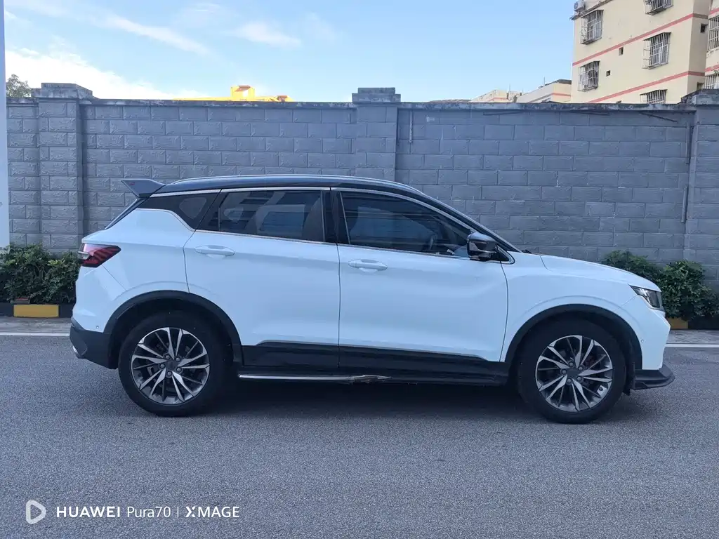 Geely Binyue — миниатюра 14