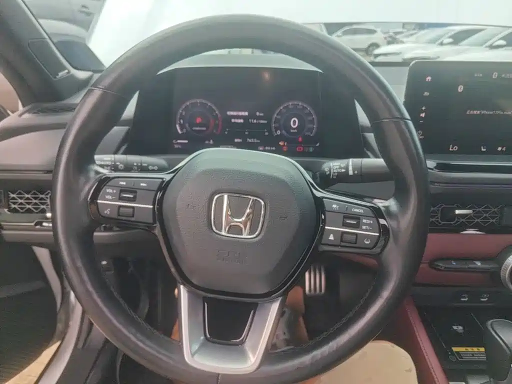 Honda Accord — миниатюра 11