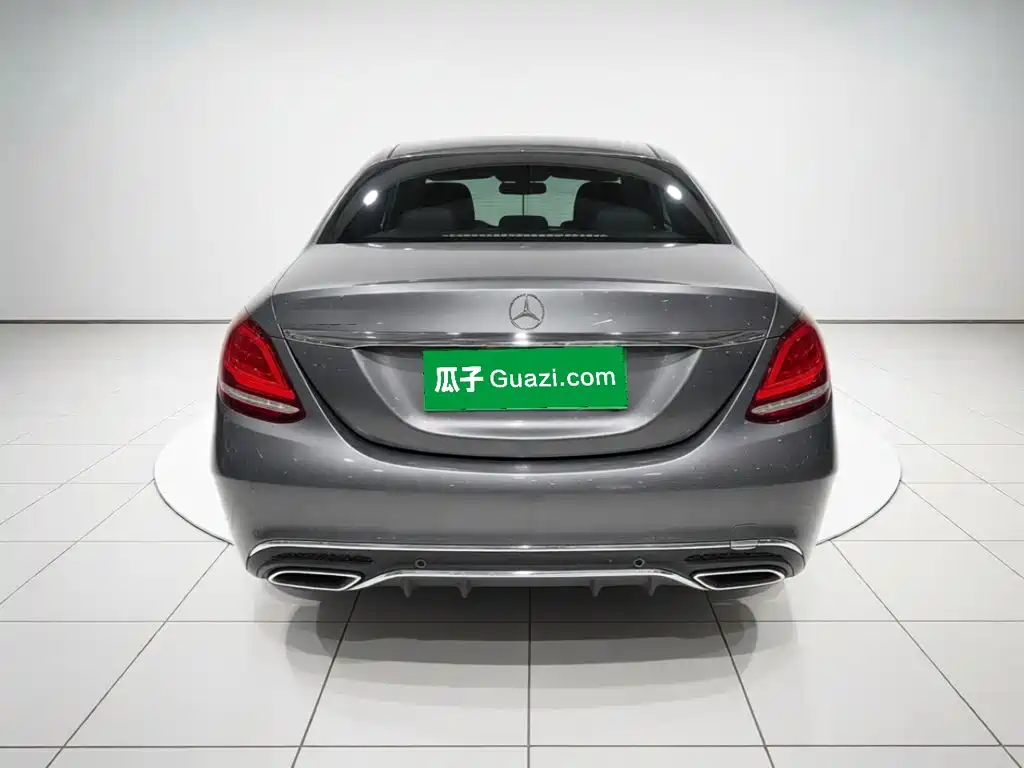 Mercedes-Benz C-Class — миниатюра 5
