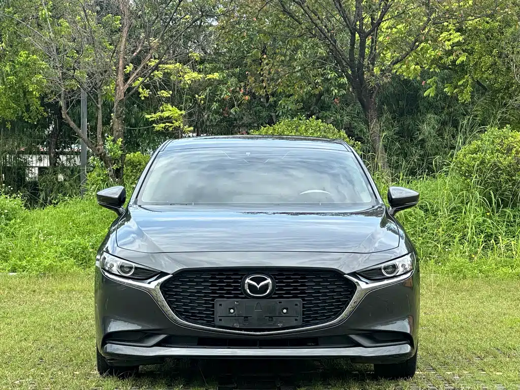 Mazda 3 Axela — миниатюра 2