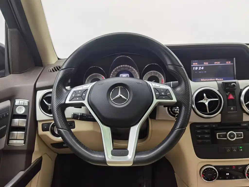 Mercedes-Benz GLK-Class — миниатюра 11